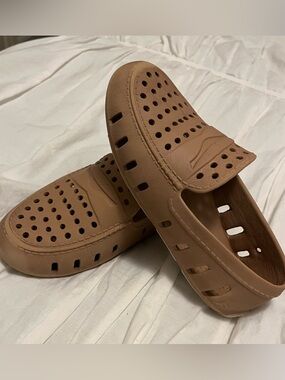 Light Brown ‘Driftwood’ Kids Floafers